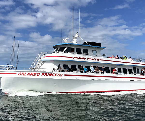 How Long Should a Deep Sea Fishing Trip Be? Half-Day vs. Full-Day